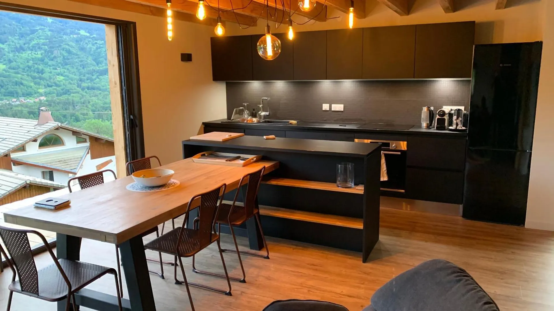Chalet Neuf Et Tout Confort Samoens