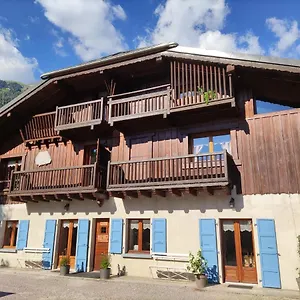 Chalet La Ferme D'henriette, à, Samoëns